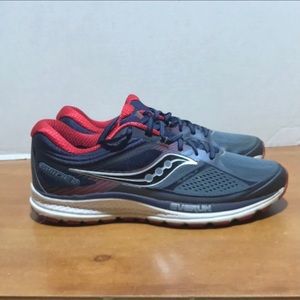 Men’s saucony guide 10 everun running shoe size 11
